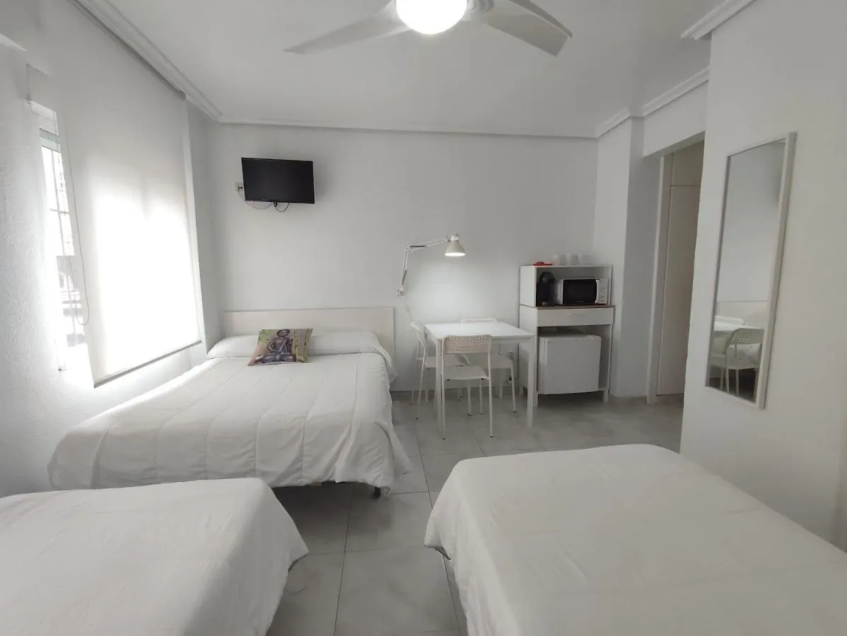 Hostal Lucy Santander Guest house