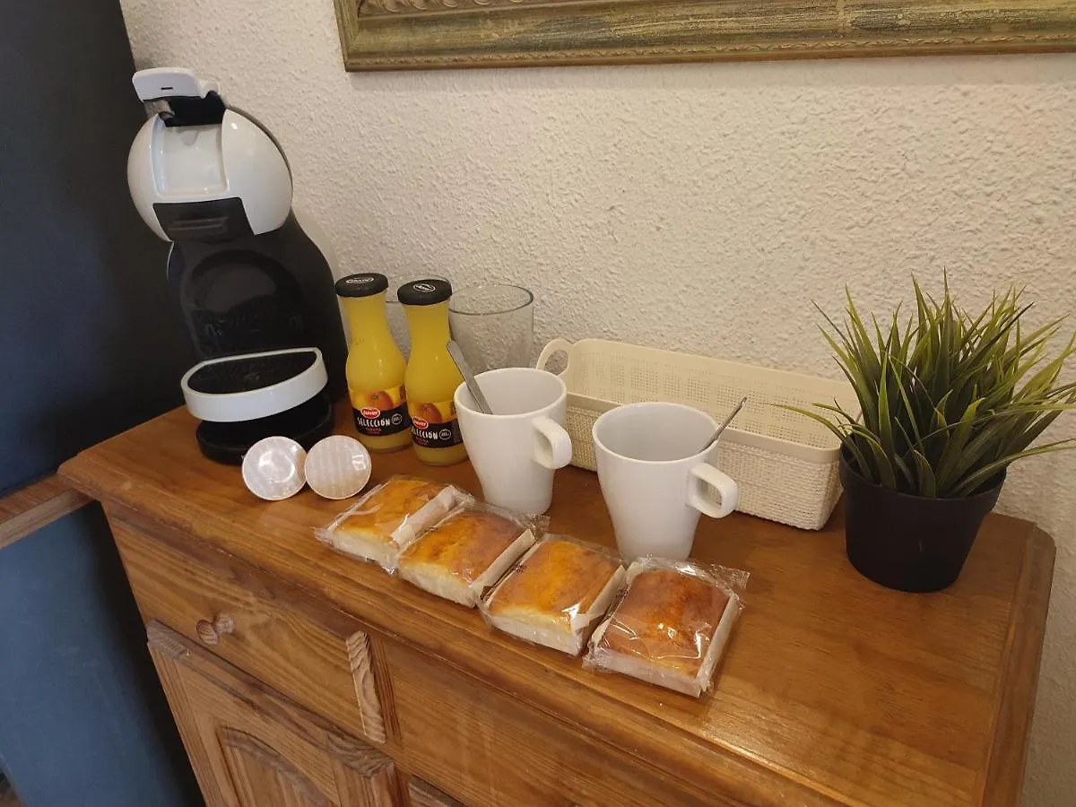 Hostal Lucy Santander 2*,