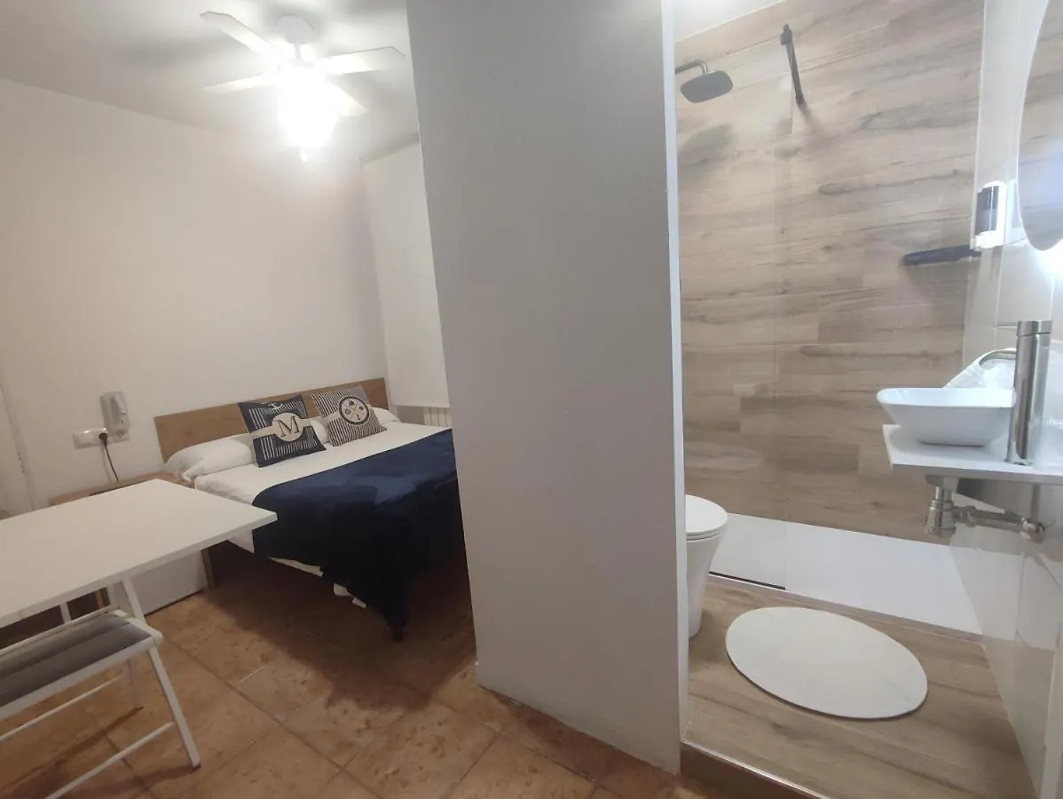 Hostal Lucy Santander 2*,  Spain